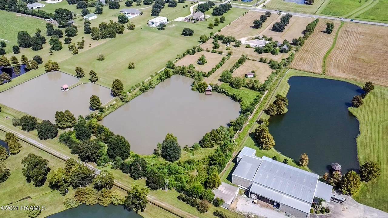 1814 Bonin Road - Photo 1