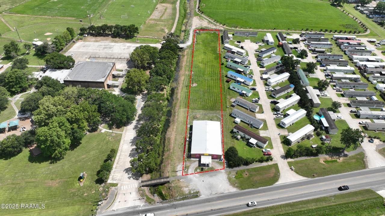 3872 Hwy 182 - Photo 1