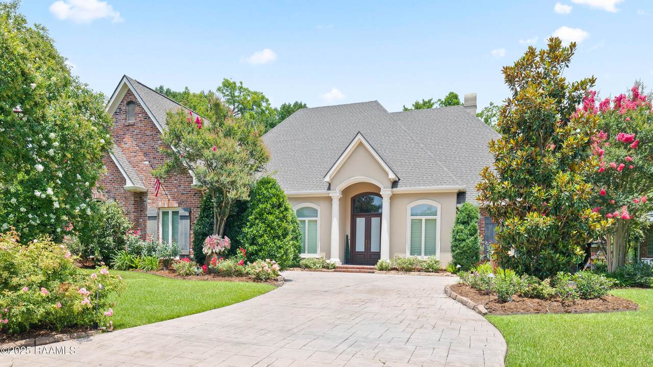 2822 Teal Drive - Photo 1