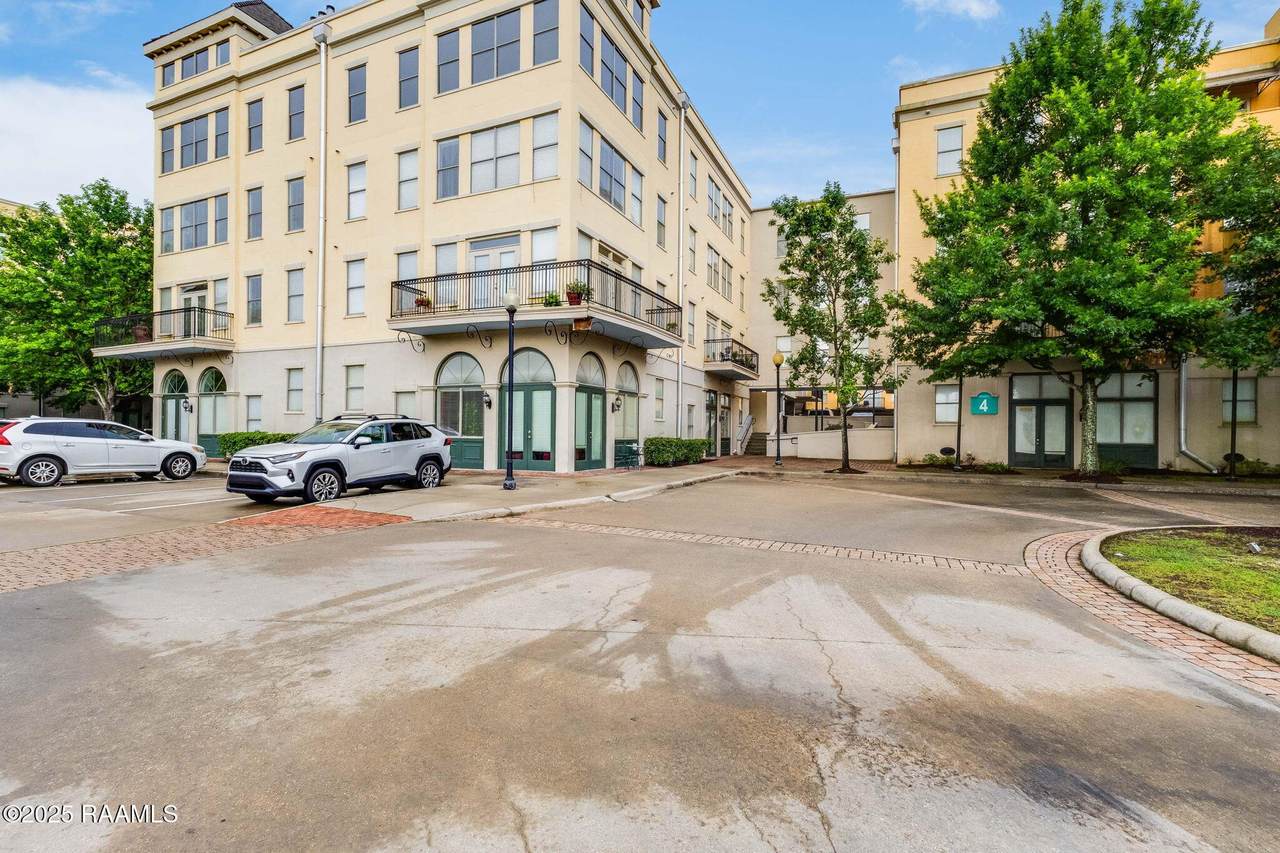201 Settlers Trace Boulevard - Photo 1