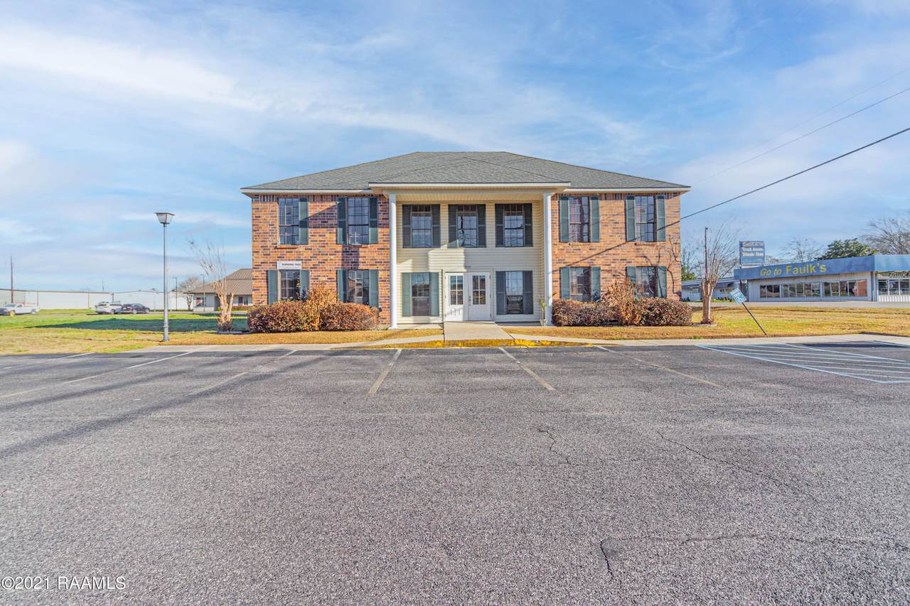 3112 Pinhook Road - Photo 1