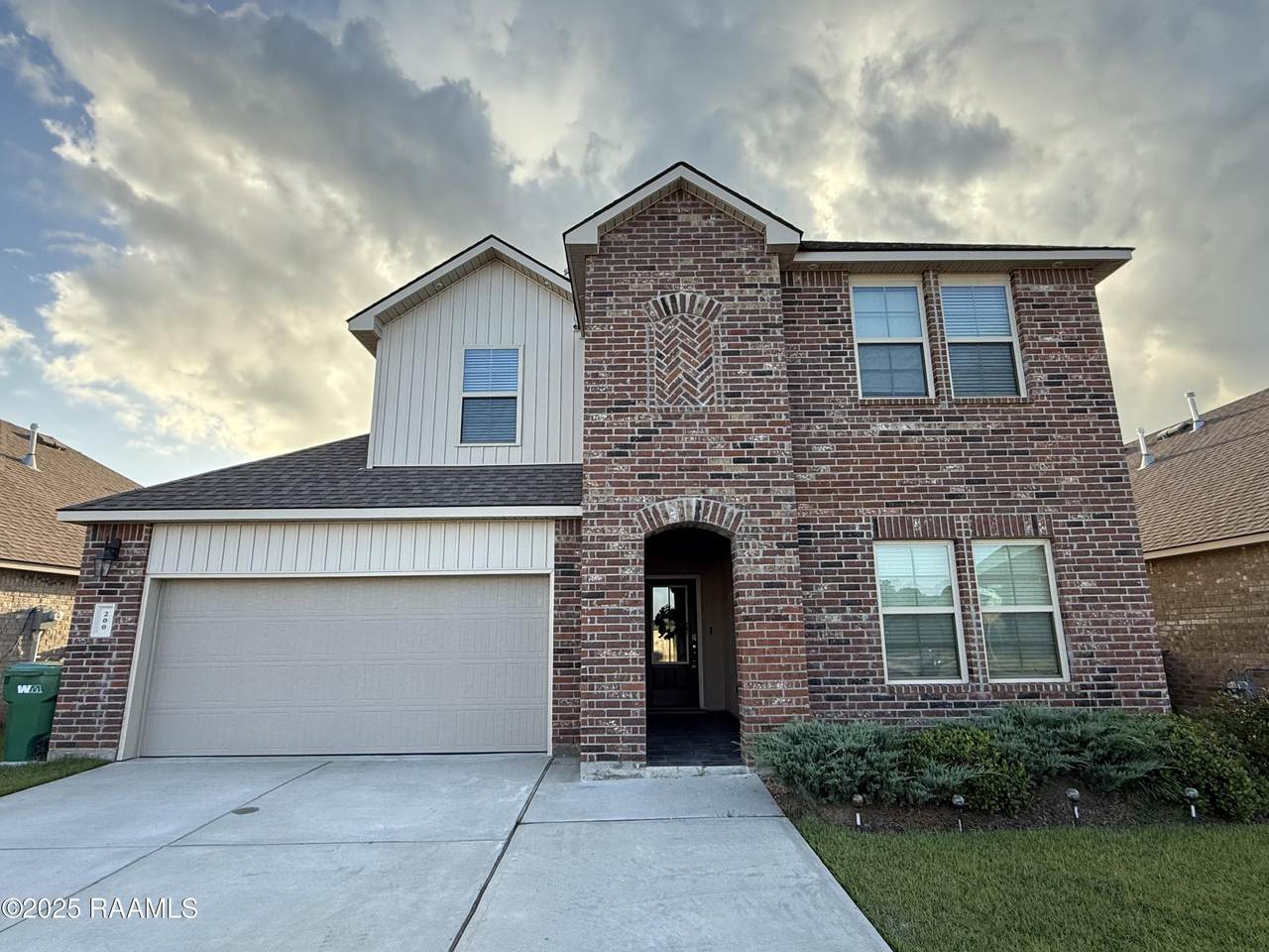 200 Broussard Hill Drive - Photo 1