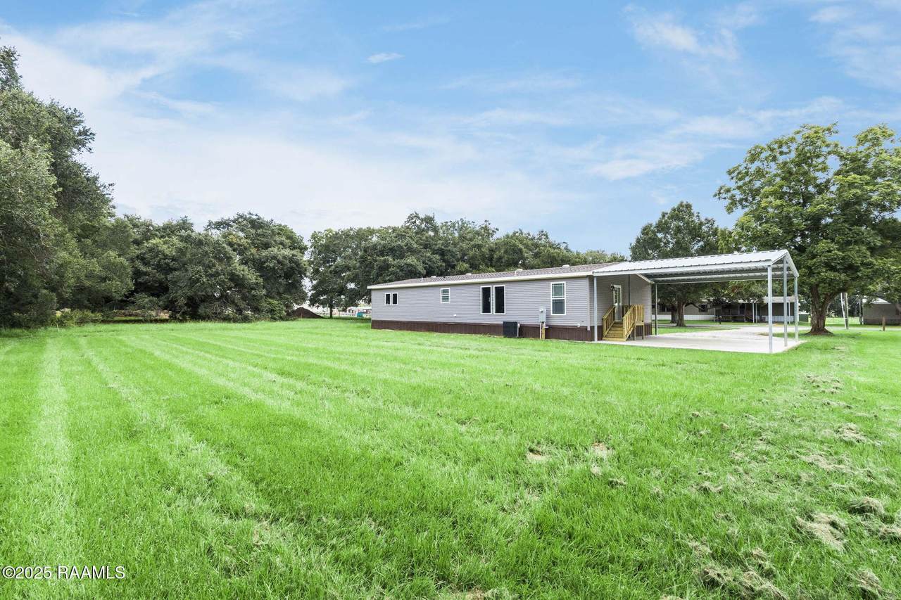 https://bt-photos.global.ssl.fastly.net/acadiana/1280_boomver_1_2500001363-2.jpg