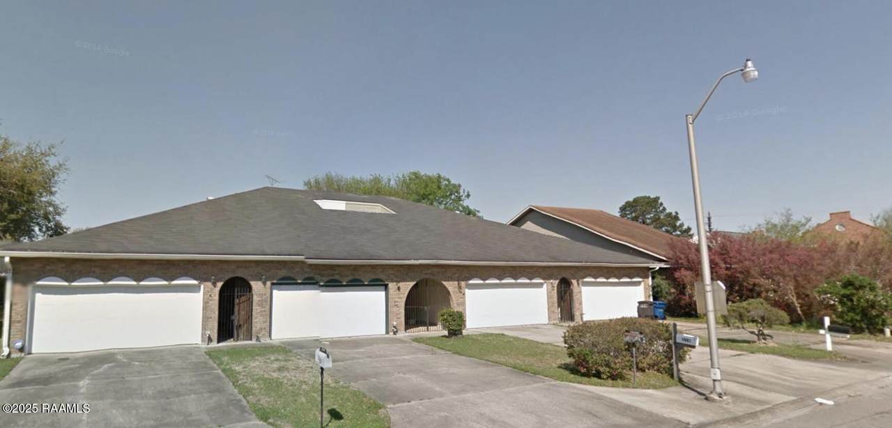 108 Highland Drive - Photo 1