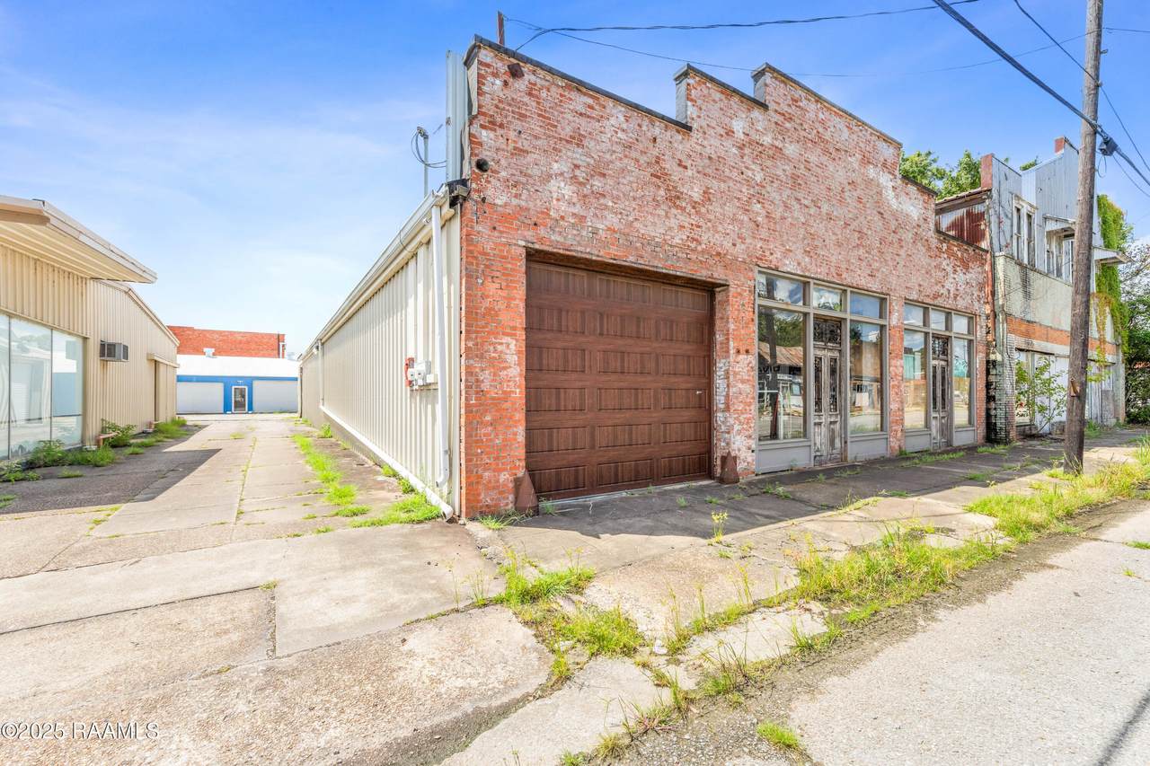 213 2nd Street - Photo 1