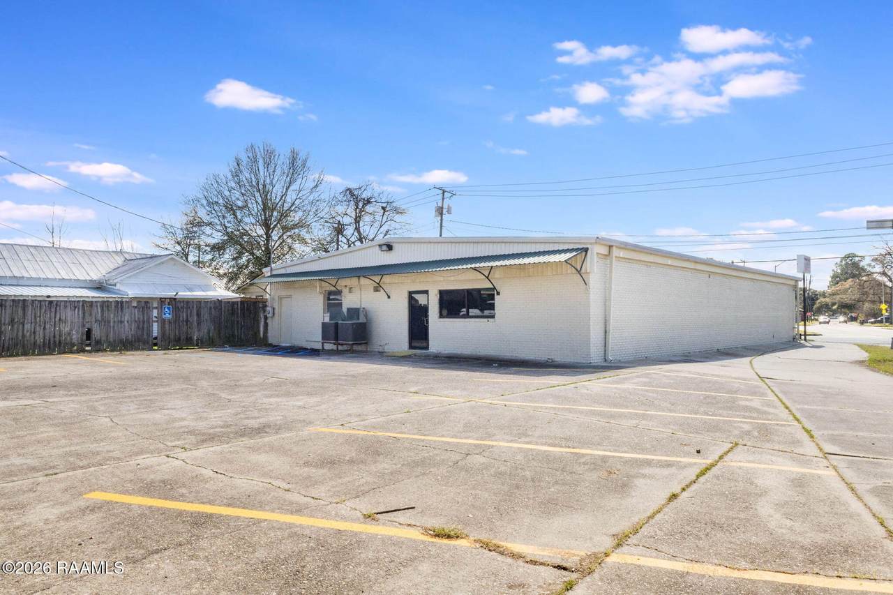 https://bt-photos.global.ssl.fastly.net/acadiana/1280_boomver_1_2500001624-2.jpg