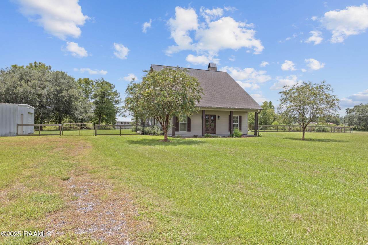 https://bt-photos.global.ssl.fastly.net/acadiana/1280_boomver_1_2500002006-2.jpg