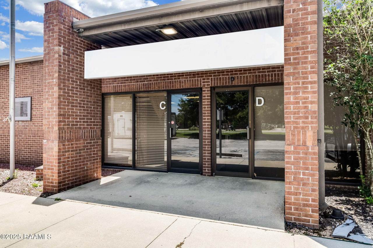 2266 College Road - Photo 1