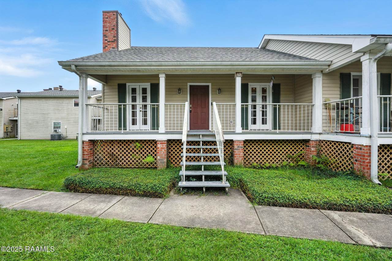 100 Teal Lane - Photo 1