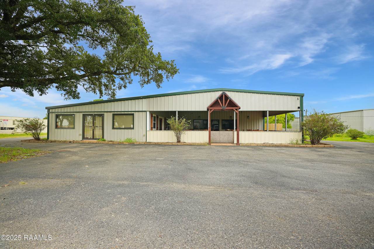 4814 Admiral Doyle Drive - Photo 1