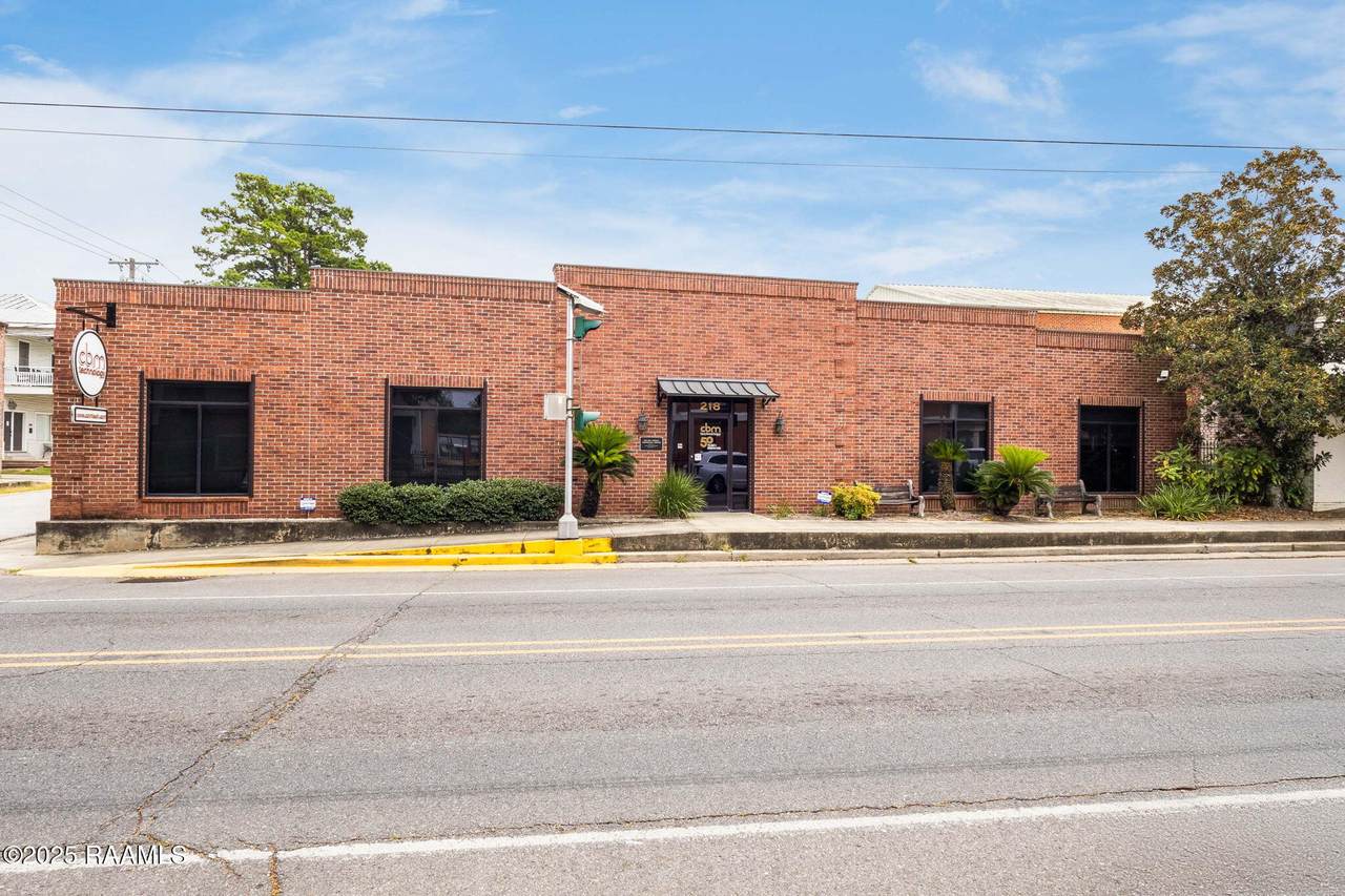 218 Bridge Street - Photo 1