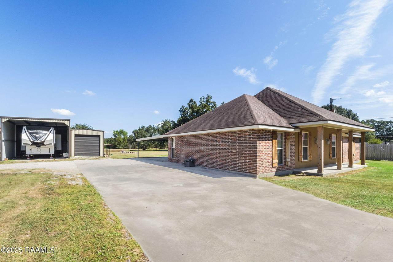 https://bt-photos.global.ssl.fastly.net/acadiana/1280_boomver_1_2500003700-2.jpg