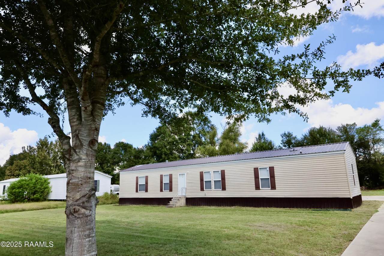 1061 Melrose Drive - Photo 1