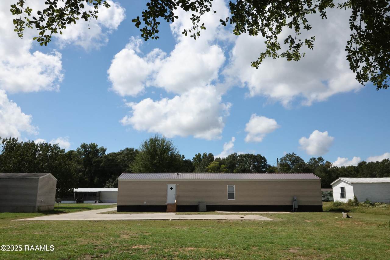 https://bt-photos.global.ssl.fastly.net/acadiana/1280_boomver_1_2500004448-2.jpg