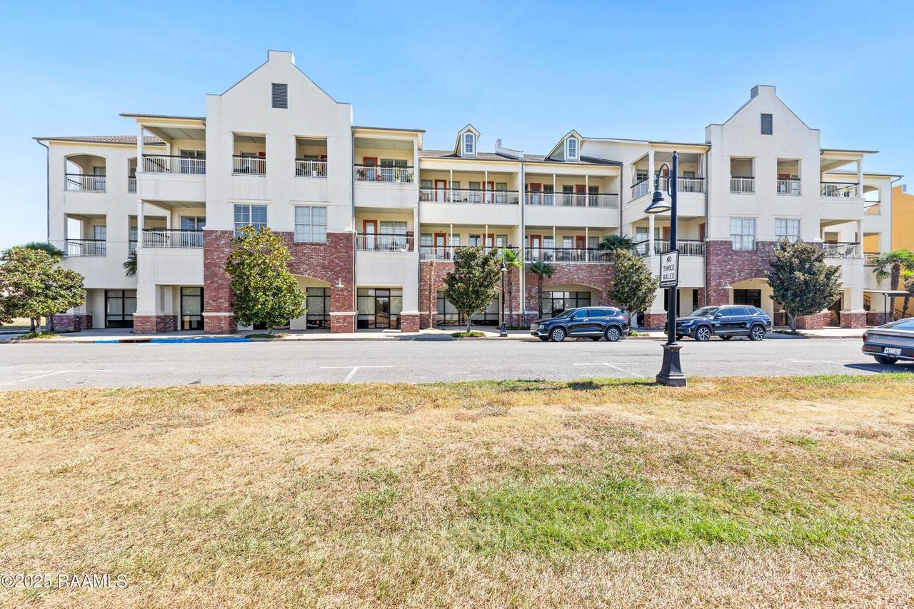 120 Waterview Road - Photo 1