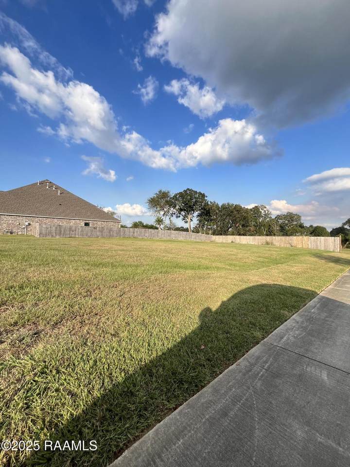 https://bt-photos.global.ssl.fastly.net/acadiana/1280_boomver_1_2500004791-2.jpg