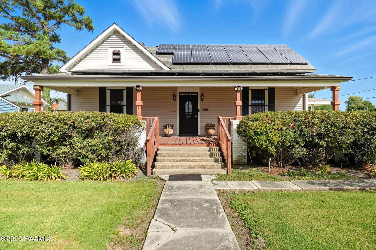 108 Seventh Street - Photo 1