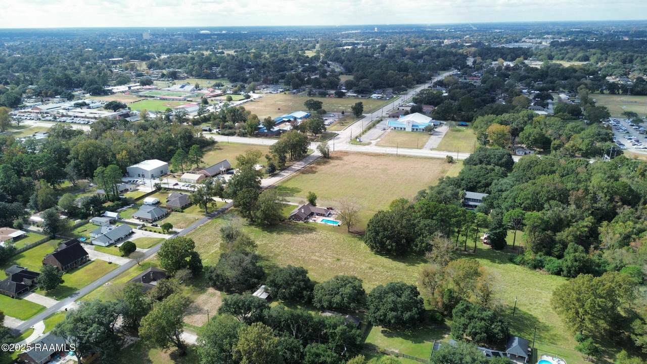 https://bt-photos.global.ssl.fastly.net/acadiana/1280_boomver_1_2500005727-2.jpg
