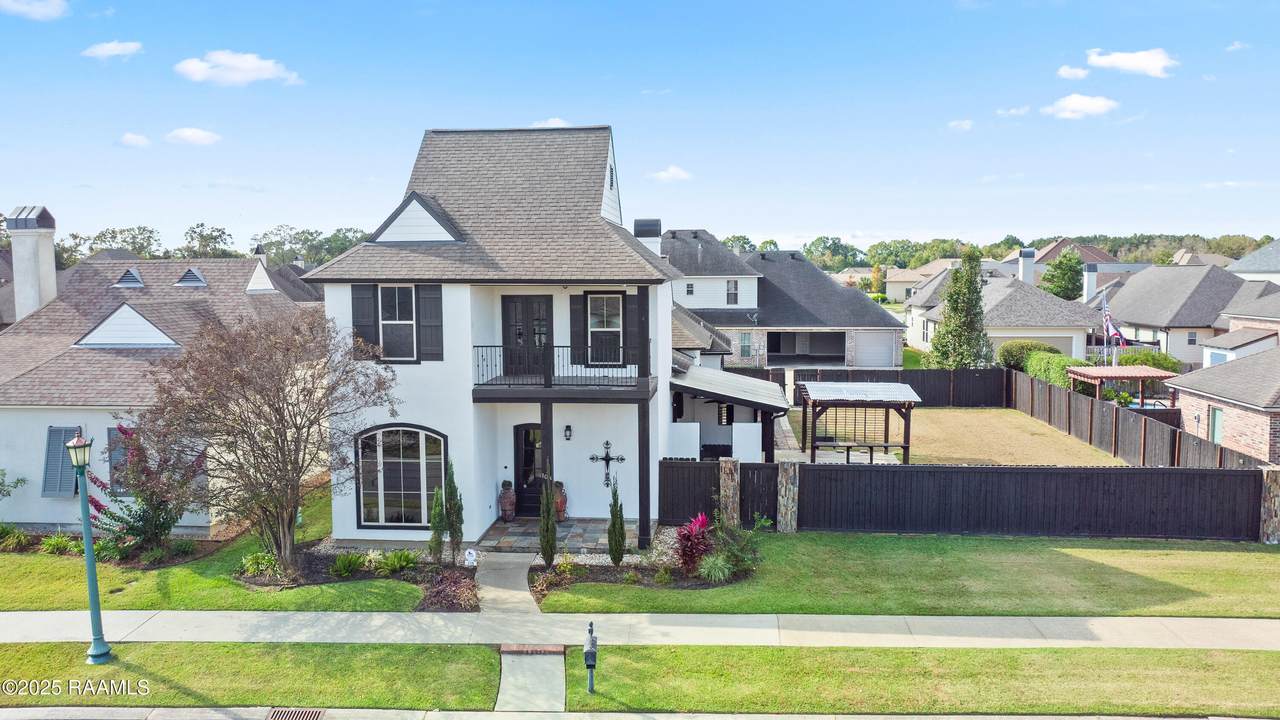 108 Epinal Drive - Photo 1