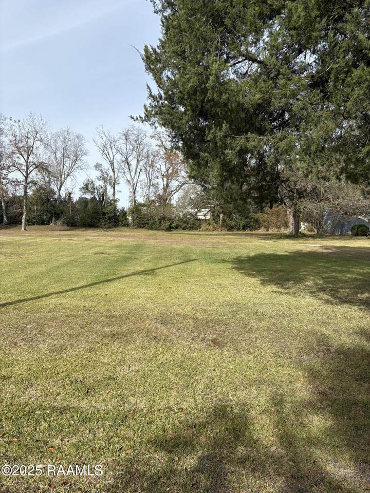 https://bt-photos.global.ssl.fastly.net/acadiana/1280_boomver_1_2500006314-2.jpg
