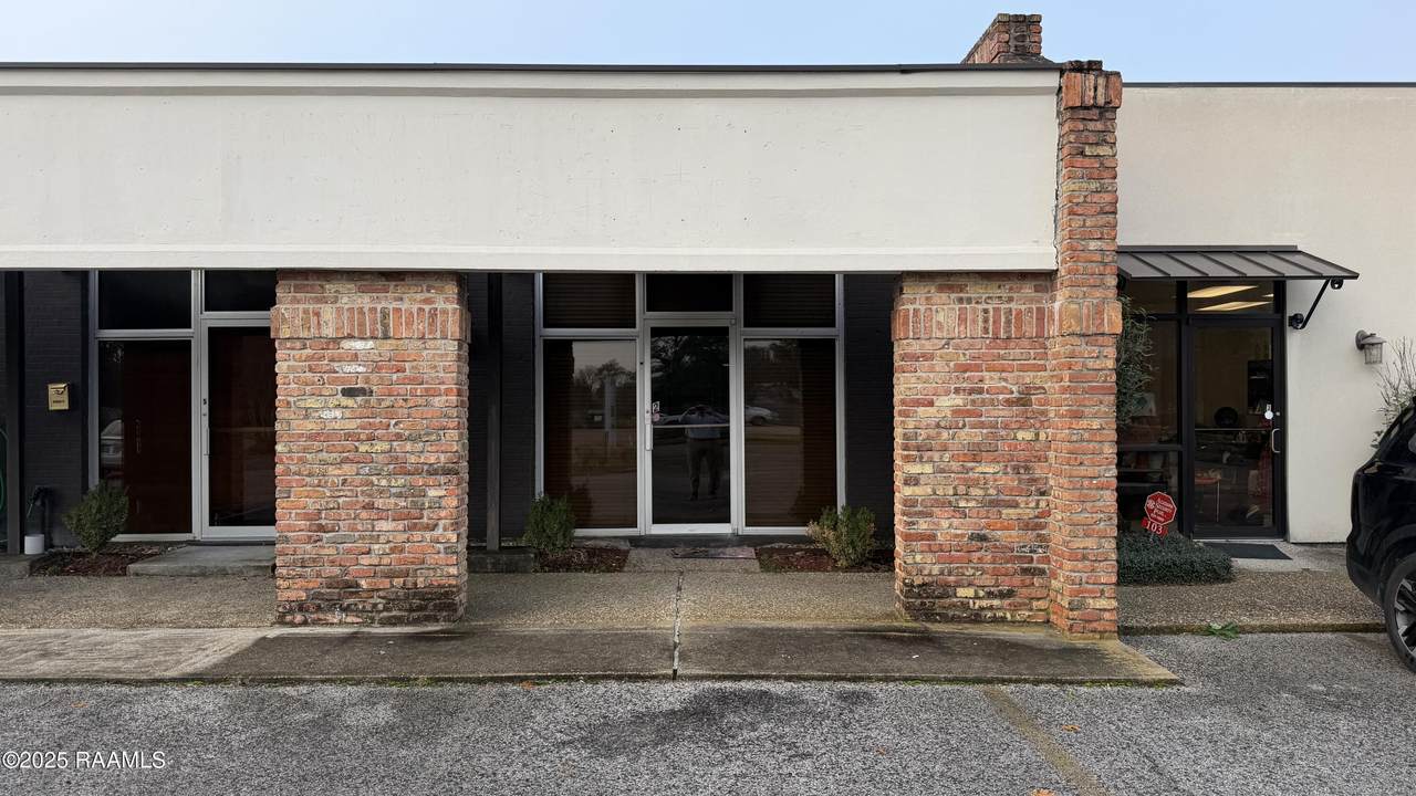 103 Westmark Boulevard - Photo 1