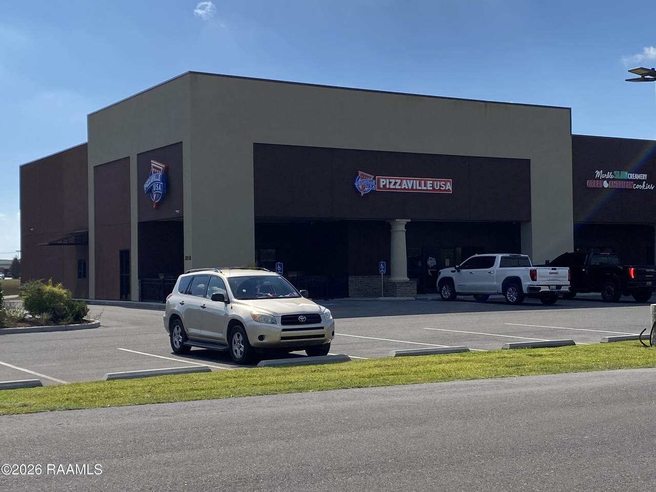 2018 Chemin Metairie Parkway - Photo 1