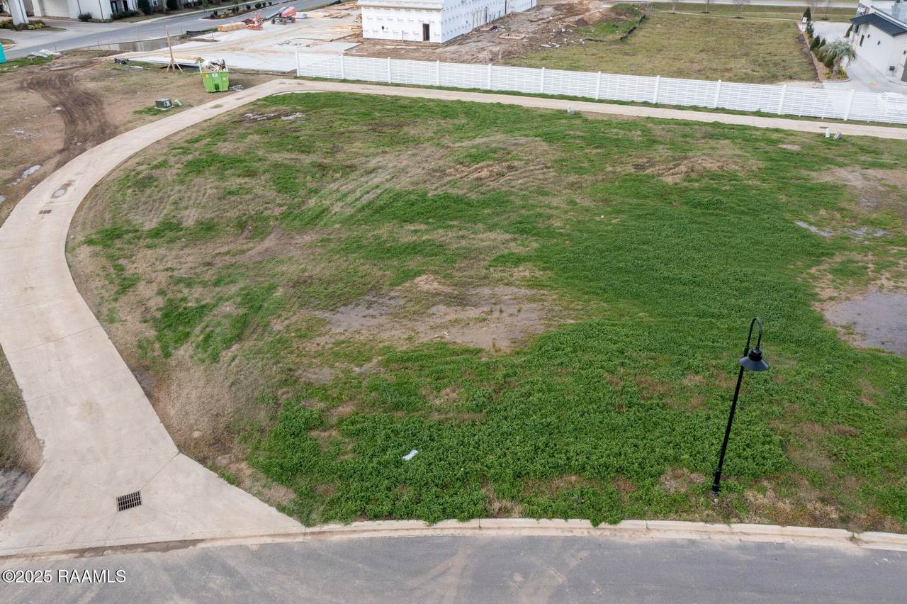 218 Windswept Lane - Photo 1