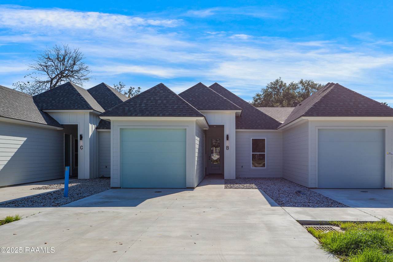 https://bt-photos.global.ssl.fastly.net/acadiana/1280_boomver_1_25000645-2.jpg
