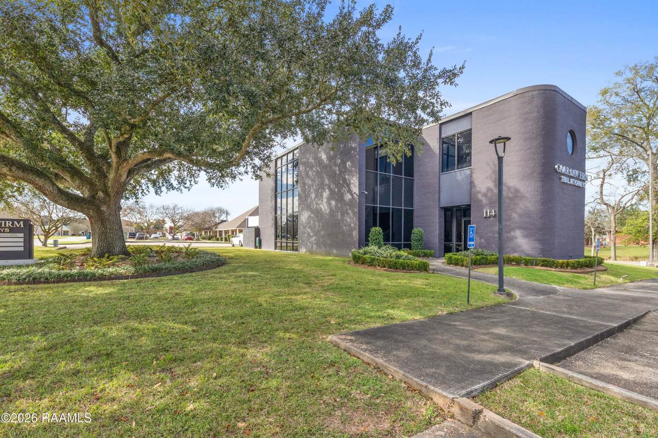 114 Representative - Photo 1