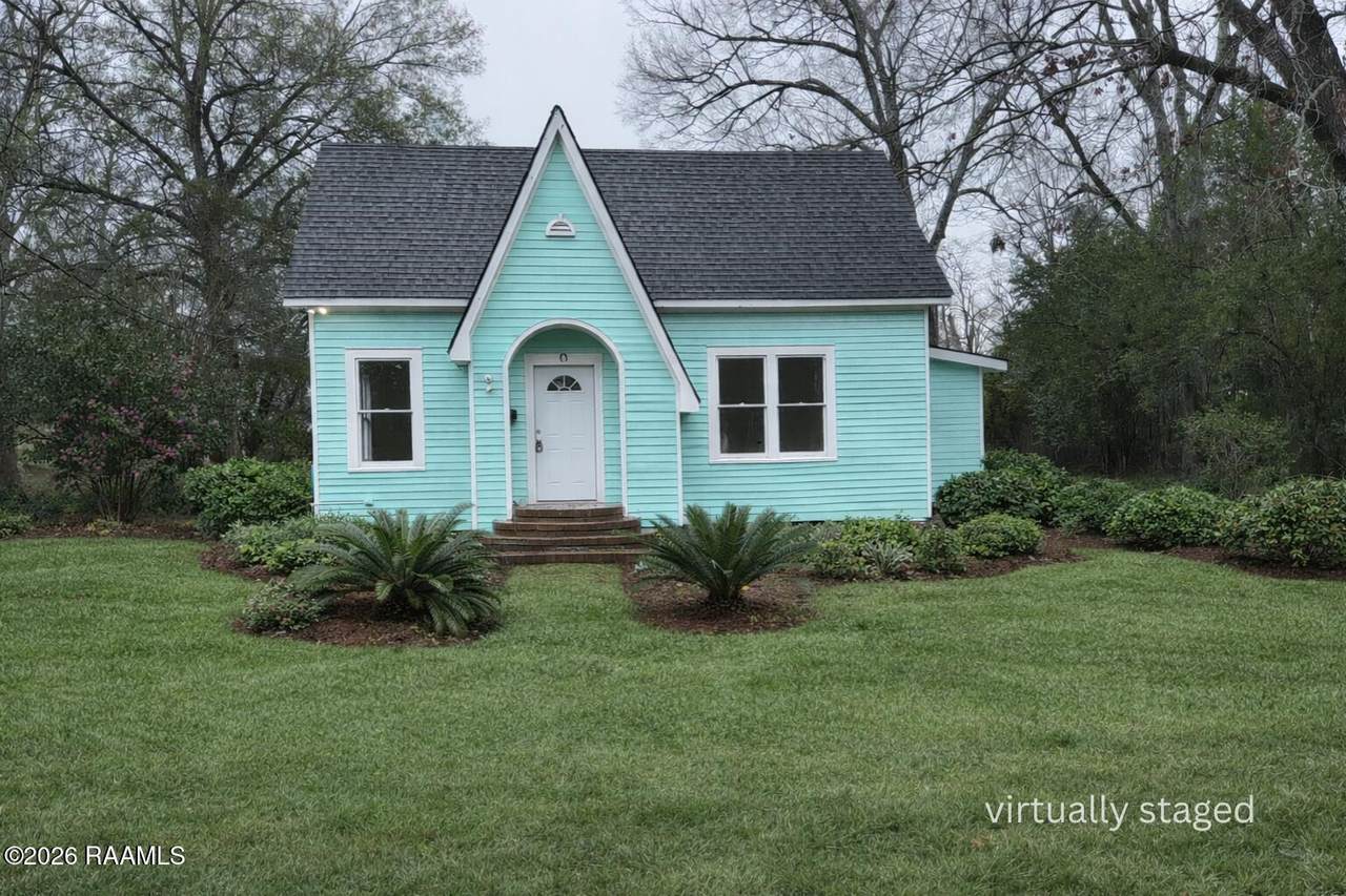 140 Laurel Street - Photo 1