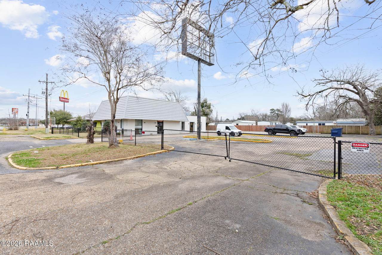 https://bt-photos.global.ssl.fastly.net/acadiana/1280_boomver_1_2600001157-2.jpg