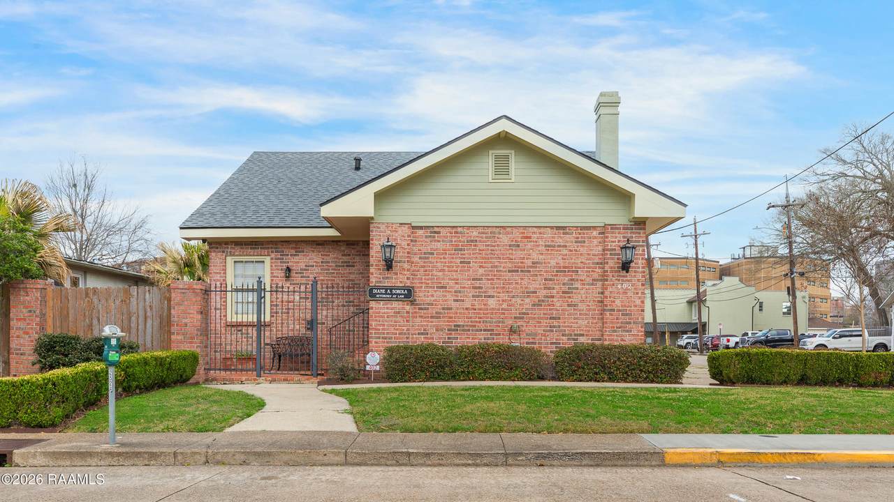 https://bt-photos.global.ssl.fastly.net/acadiana/1280_boomver_1_2600001204-2.jpg