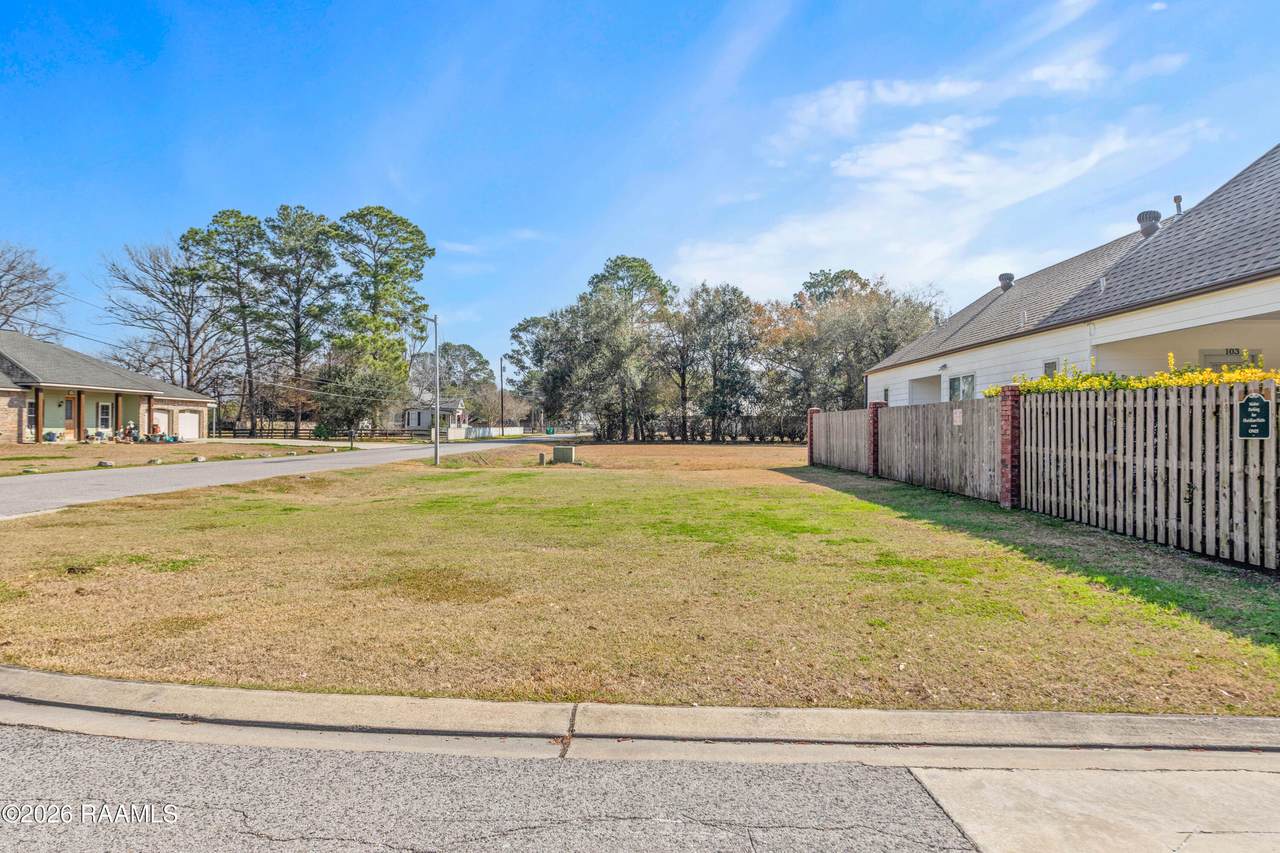 https://bt-photos.global.ssl.fastly.net/acadiana/1280_boomver_1_2600001383-2.jpg