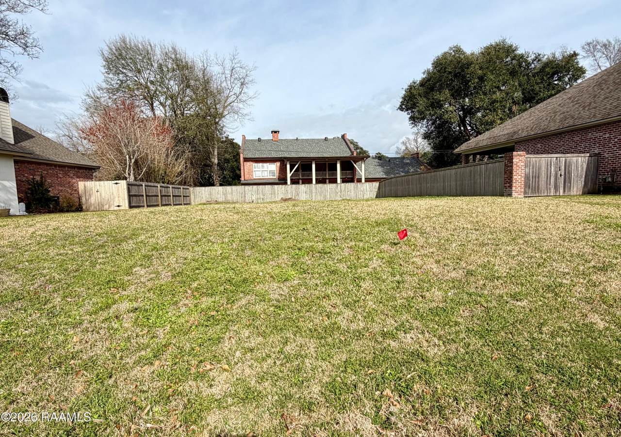 24 Oak Bend - Photo 1