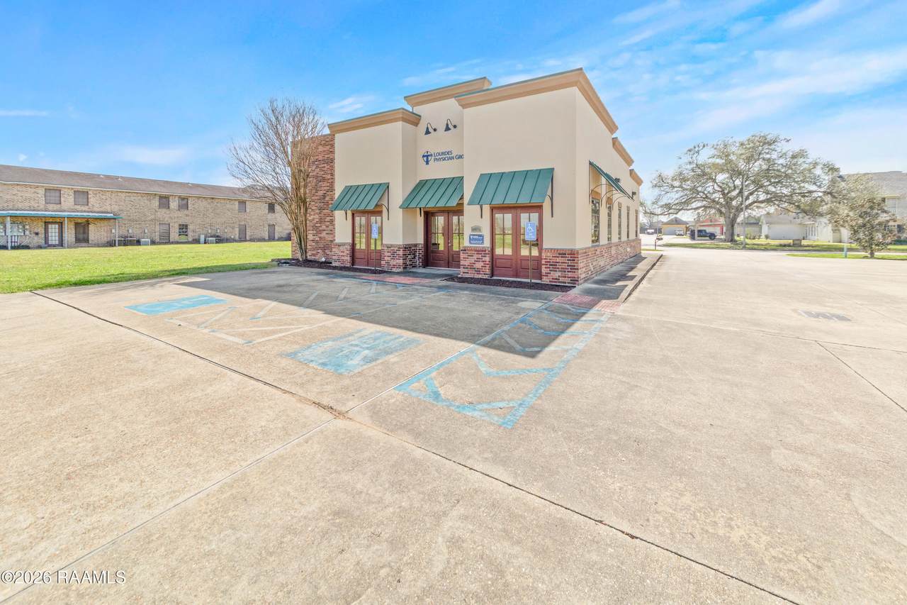 https://bt-photos.global.ssl.fastly.net/acadiana/1280_boomver_1_2600001539-2.jpg
