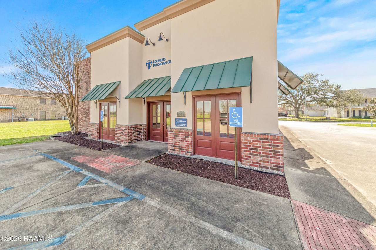 https://bt-photos.global.ssl.fastly.net/acadiana/1280_boomver_1_2600001539-2.jpg