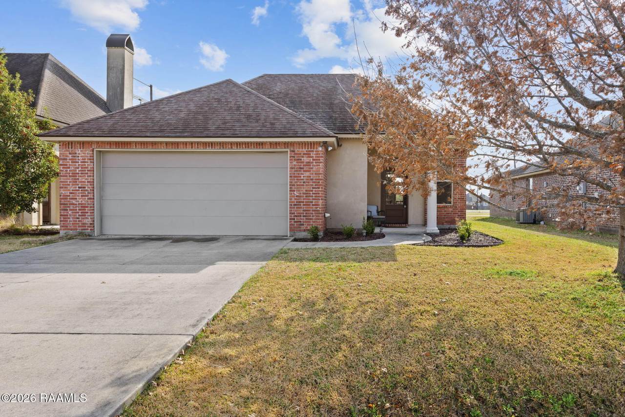 300 Overbrook Drive - Photo 1