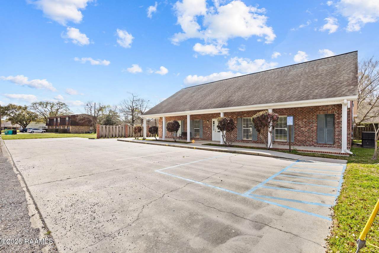https://bt-photos.global.ssl.fastly.net/acadiana/1280_boomver_1_2600001730-2.jpg