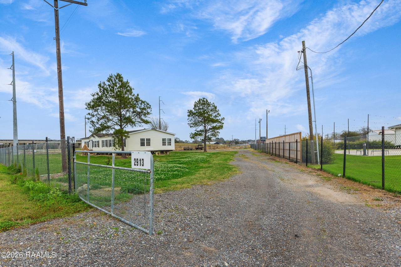 https://bt-photos.global.ssl.fastly.net/acadiana/1280_boomver_1_2600001739-2.jpg