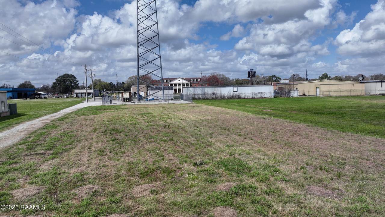 https://bt-photos.global.ssl.fastly.net/acadiana/1280_boomver_1_2600001904-2.jpg