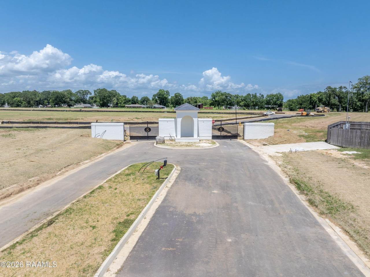https://bt-photos.global.ssl.fastly.net/acadiana/1280_boomver_1_2600002117-2.jpg