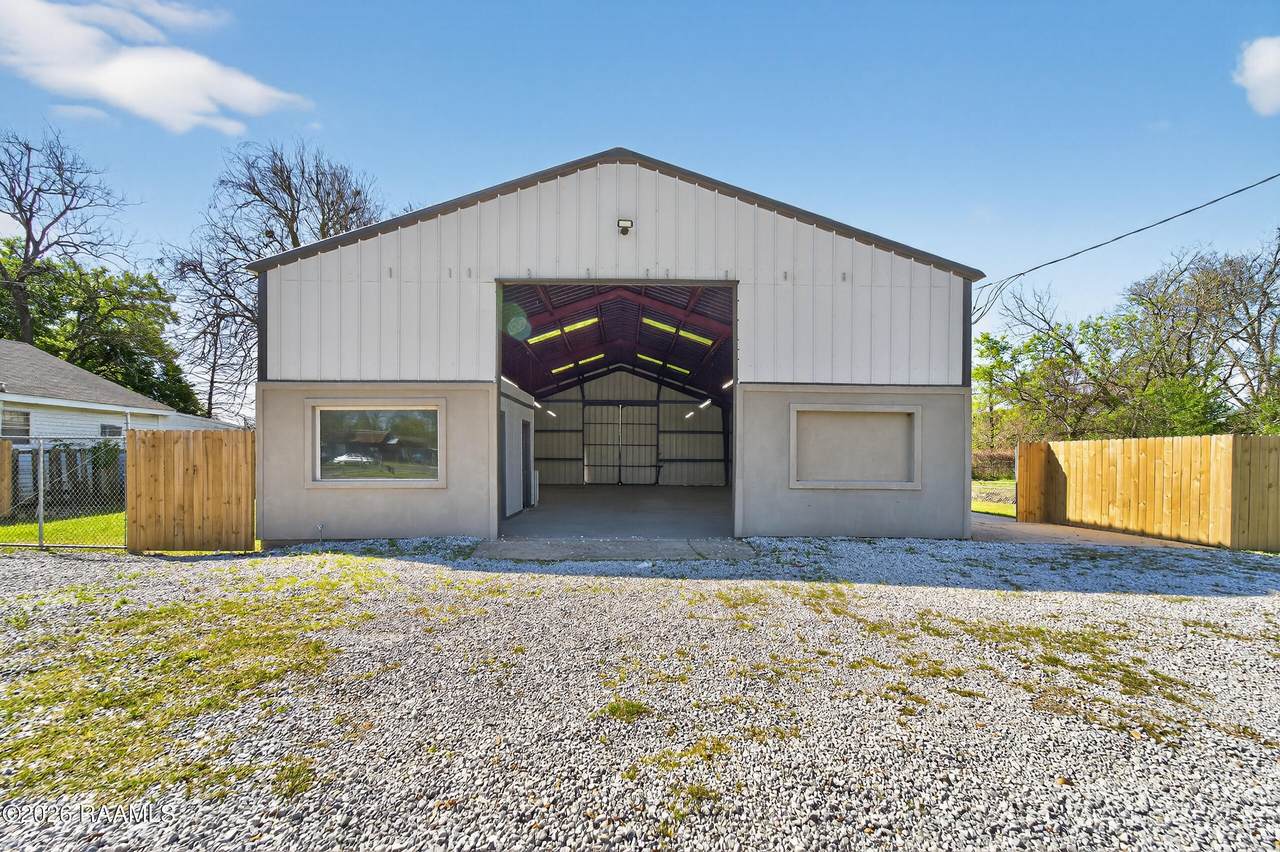 https://bt-photos.global.ssl.fastly.net/acadiana/1280_boomver_1_2600002291-2.jpg