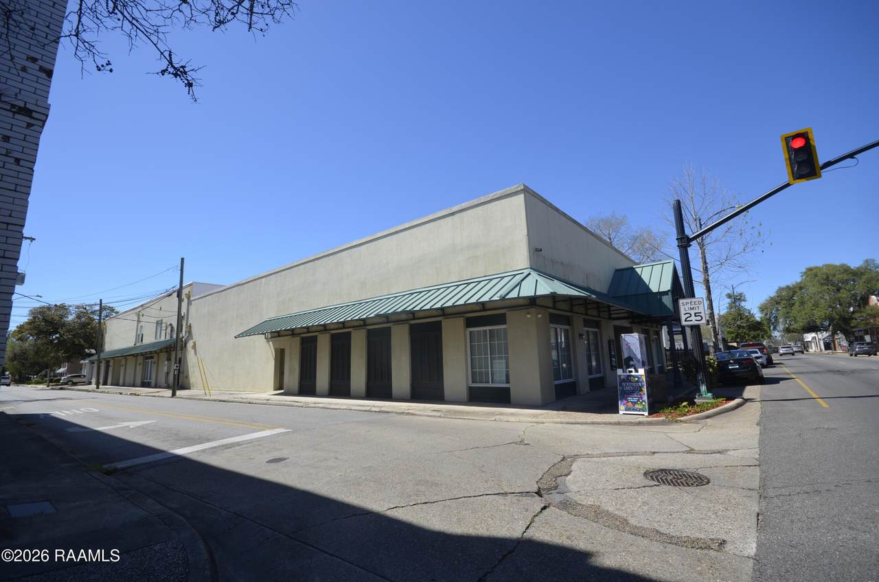 https://bt-photos.global.ssl.fastly.net/acadiana/1280_boomver_1_2600002420-2.jpg