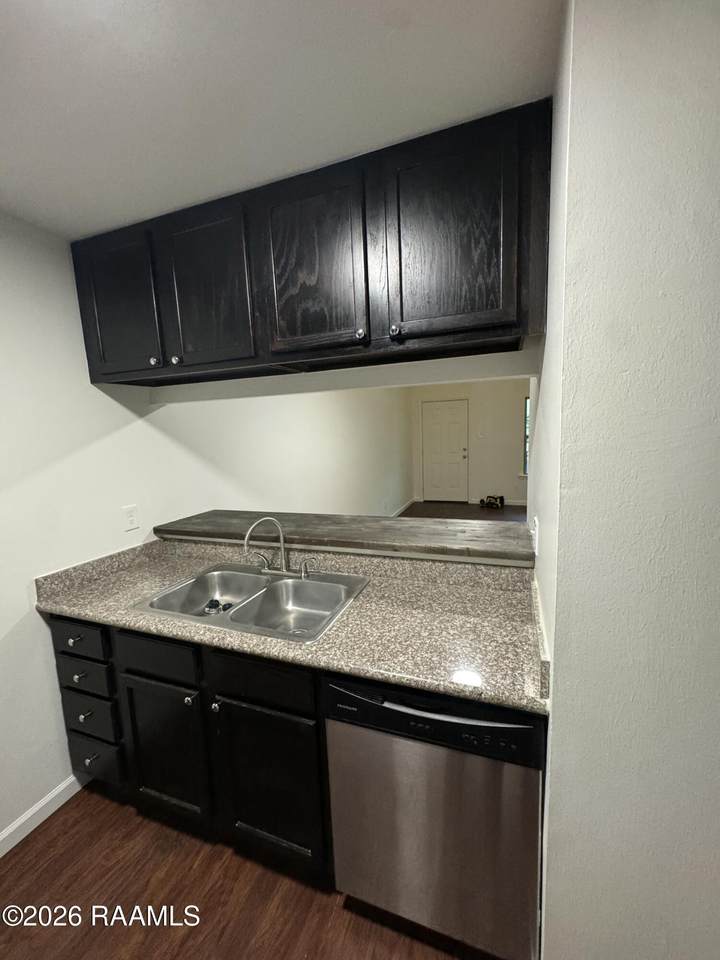 https://bt-photos.global.ssl.fastly.net/acadiana/1280_boomver_1_2600002713-2.jpg
