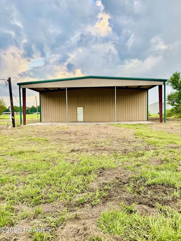 https://bt-photos.global.ssl.fastly.net/acadiana/1280_boomver_1_2600002809-2.jpg