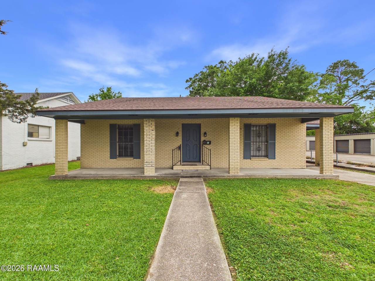 510 Ashton Street - Photo 1