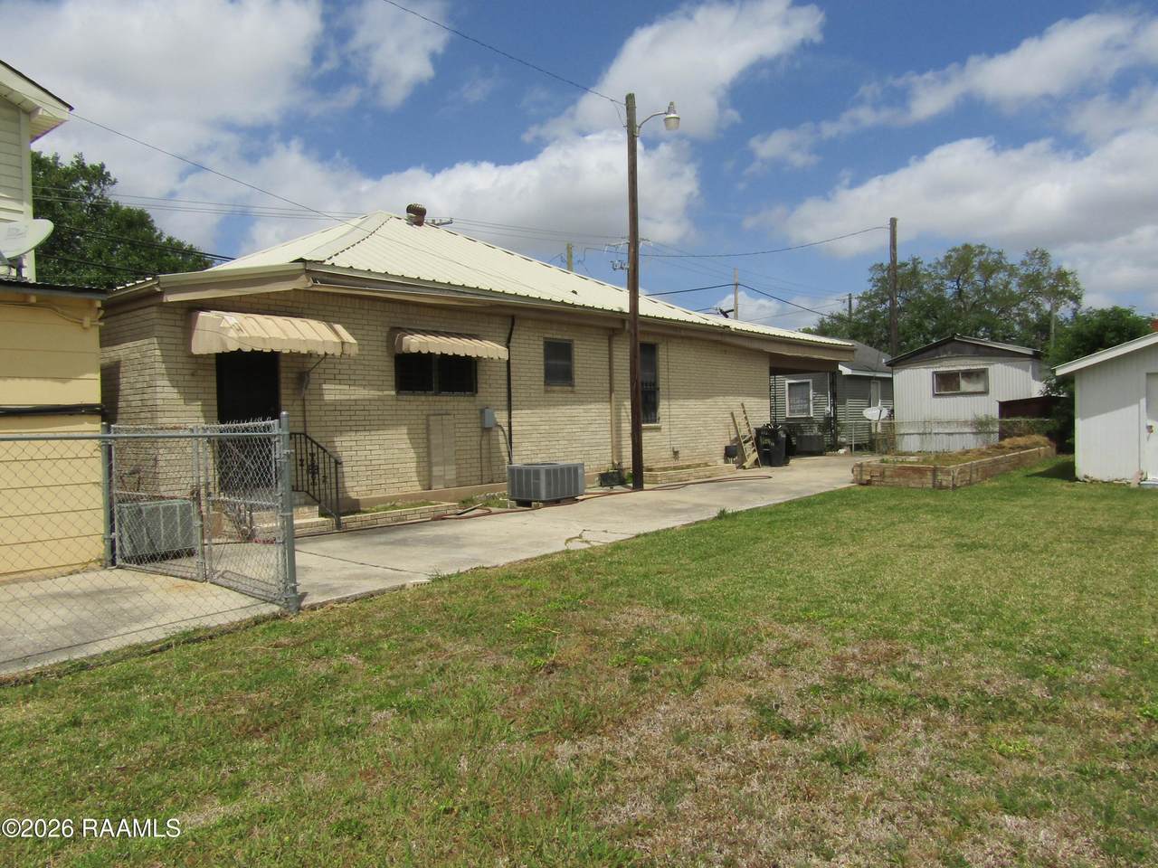 https://bt-photos.global.ssl.fastly.net/acadiana/1280_boomver_1_2600003029-2.jpg