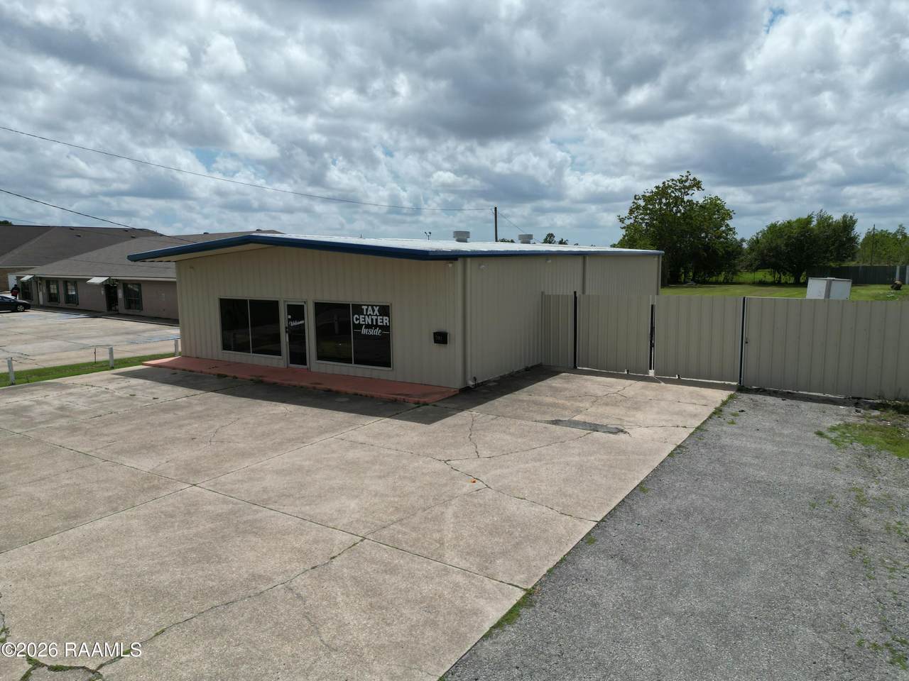 701 Admiral Doyle Drive - Photo 1