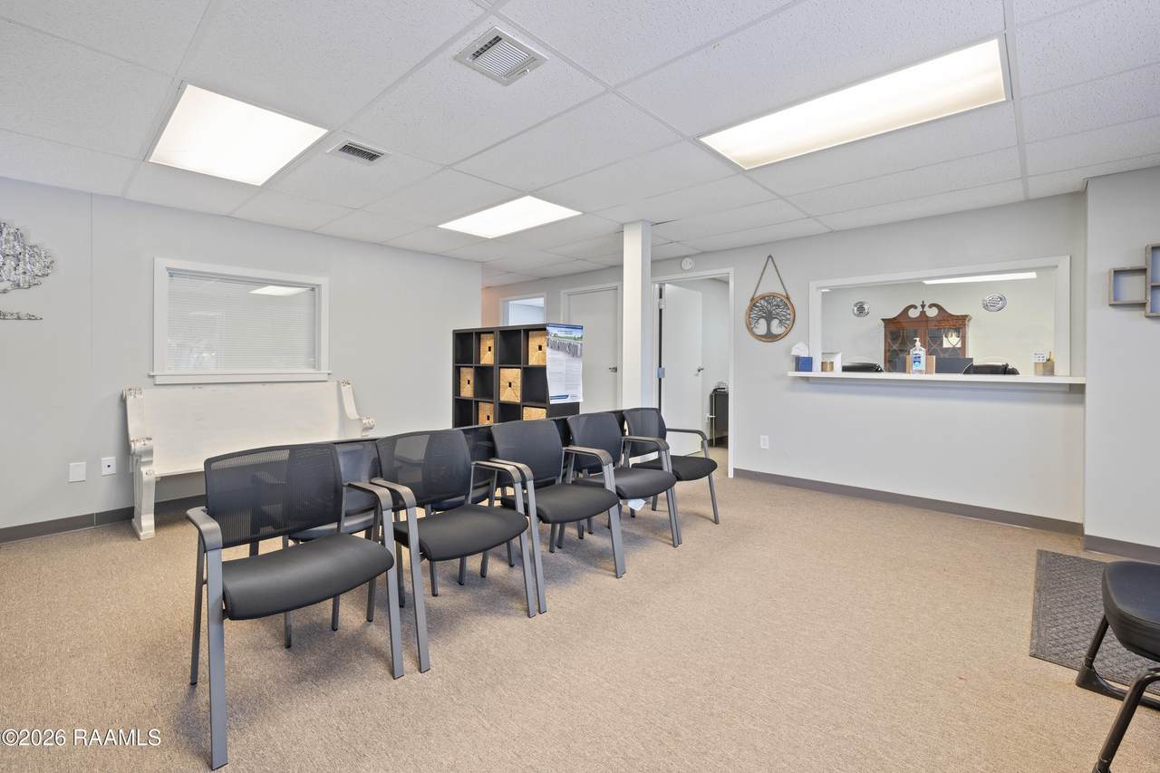 https://bt-photos.global.ssl.fastly.net/acadiana/1280_boomver_1_2600003290-2.jpg