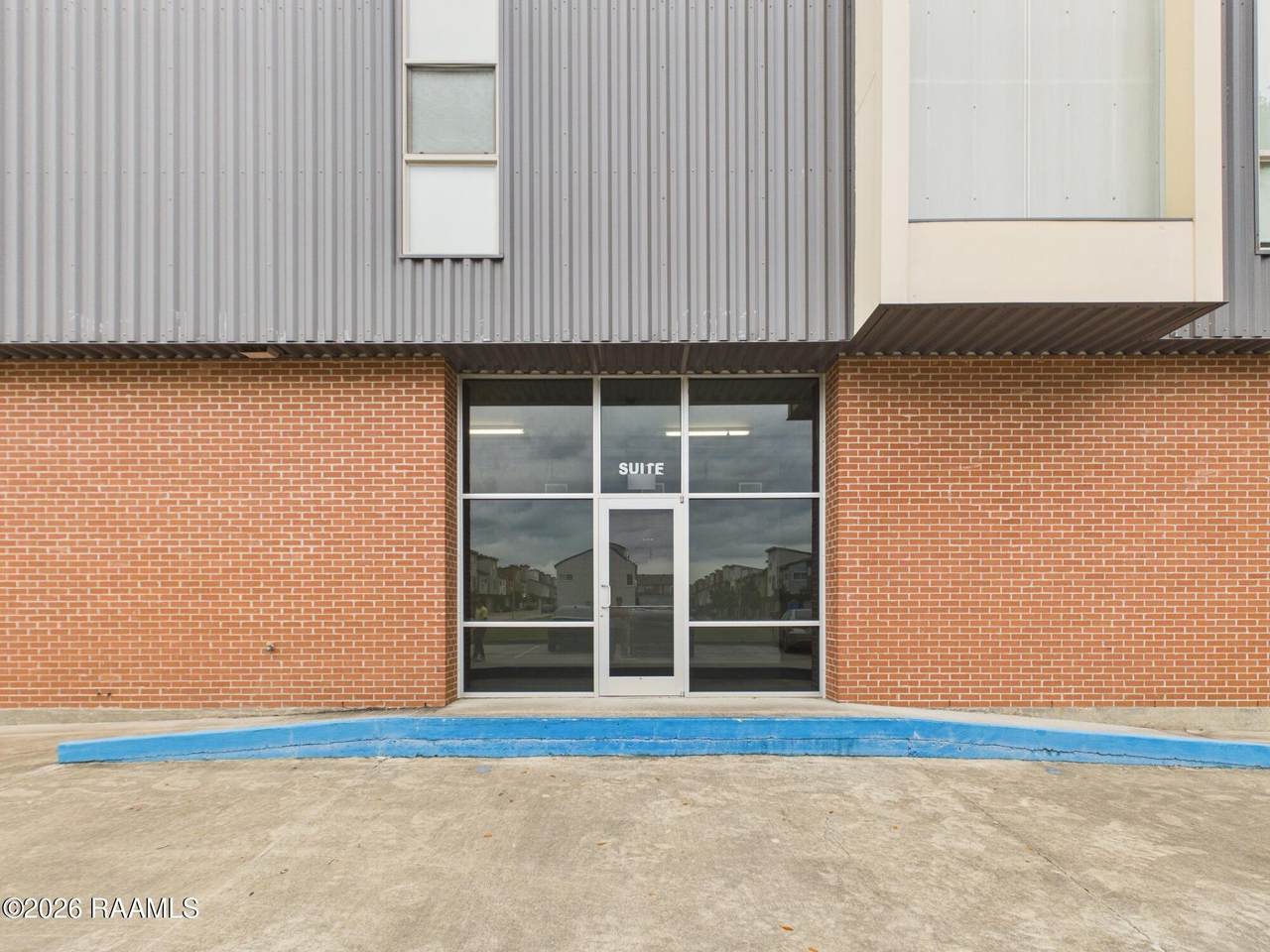 https://bt-photos.global.ssl.fastly.net/acadiana/1280_boomver_1_2600003559-2.jpg